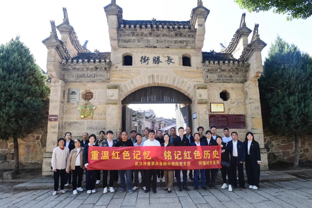 1698725477992484.jpg 444.jpg